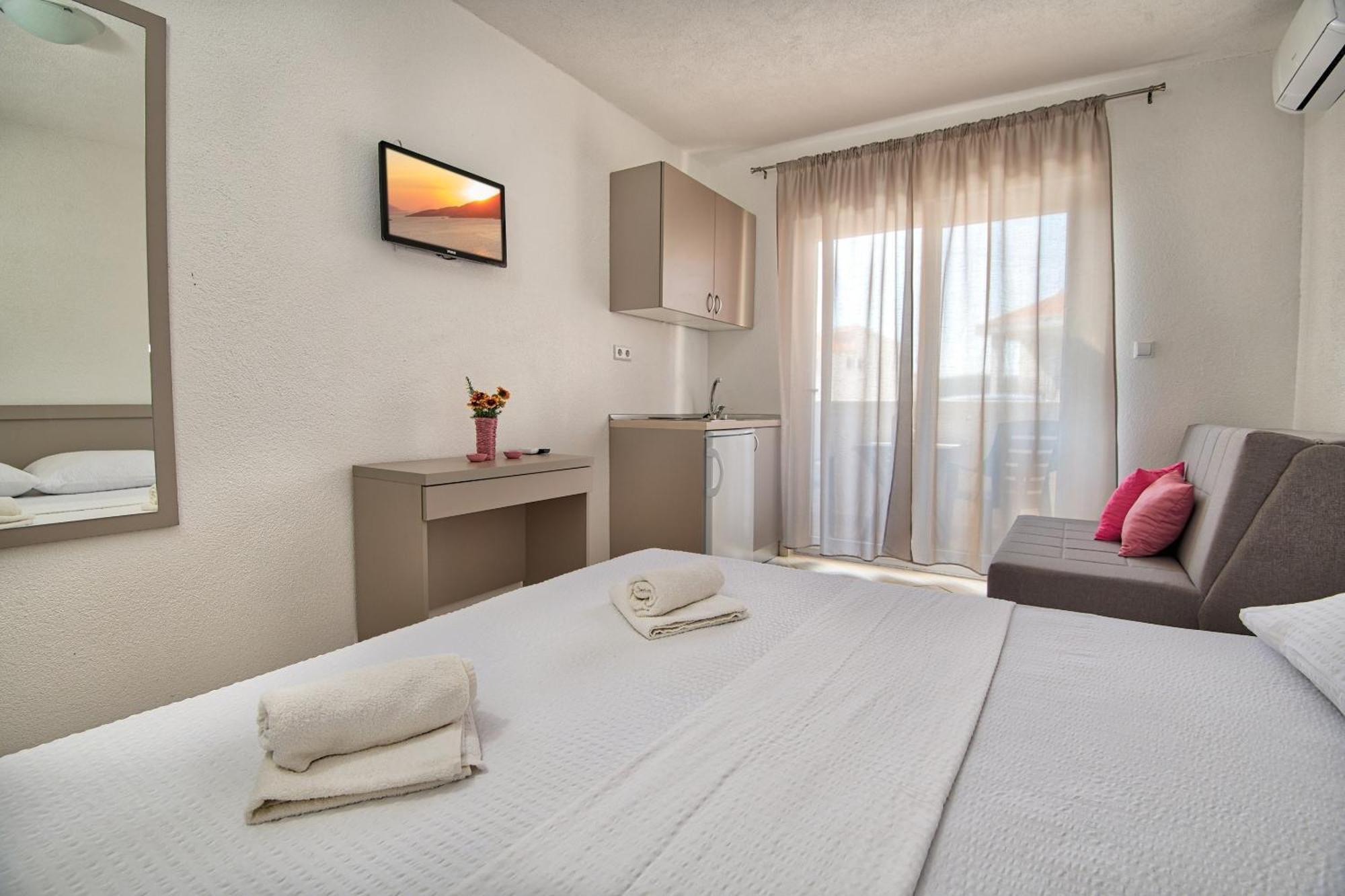 Studio & Apartments More Neum Quarto foto